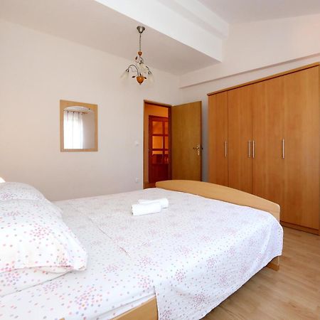 Apartmani Jagoda ビビニェ エクステリア 写真