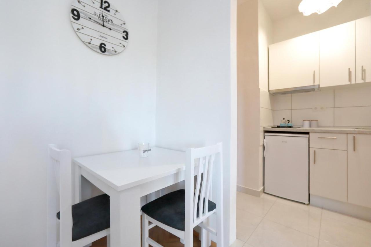 Apartmani Jagoda ビビニェ エクステリア 写真