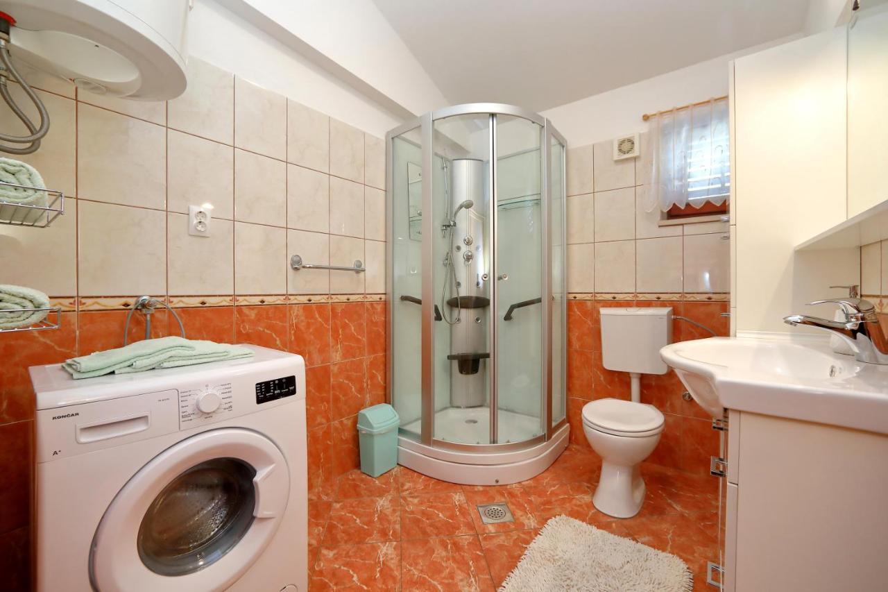 Apartmani Jagoda ビビニェ エクステリア 写真